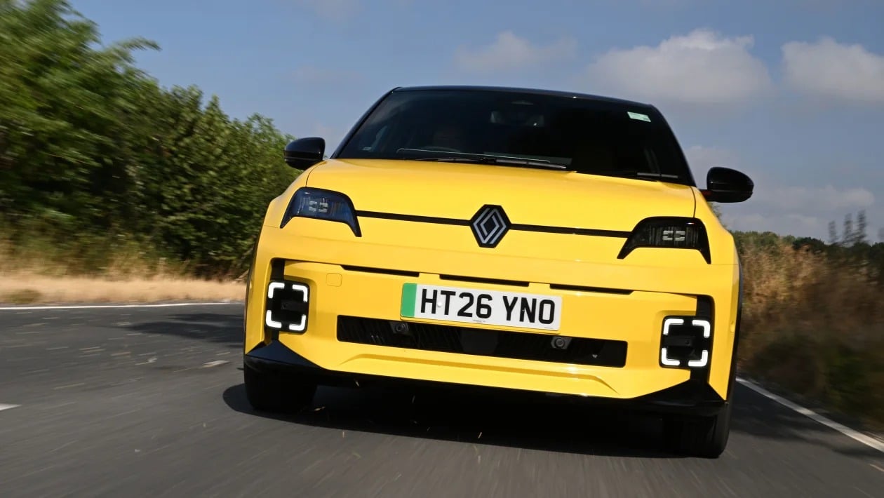 Cupra Raval vs Renault 5: Η «κόντρα» των ηλεκτρικών supermini