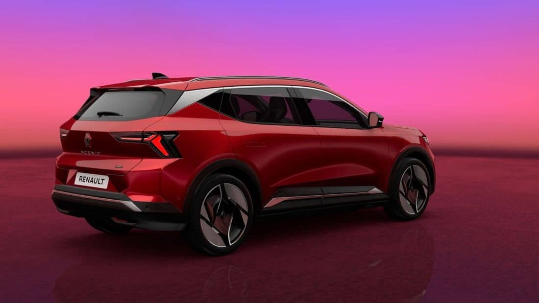 Renault Scenic E-Tech vs DS N°4: Ποιο γαλλικό ηλεκτρικό είναι η καλύτερη επιλογή;