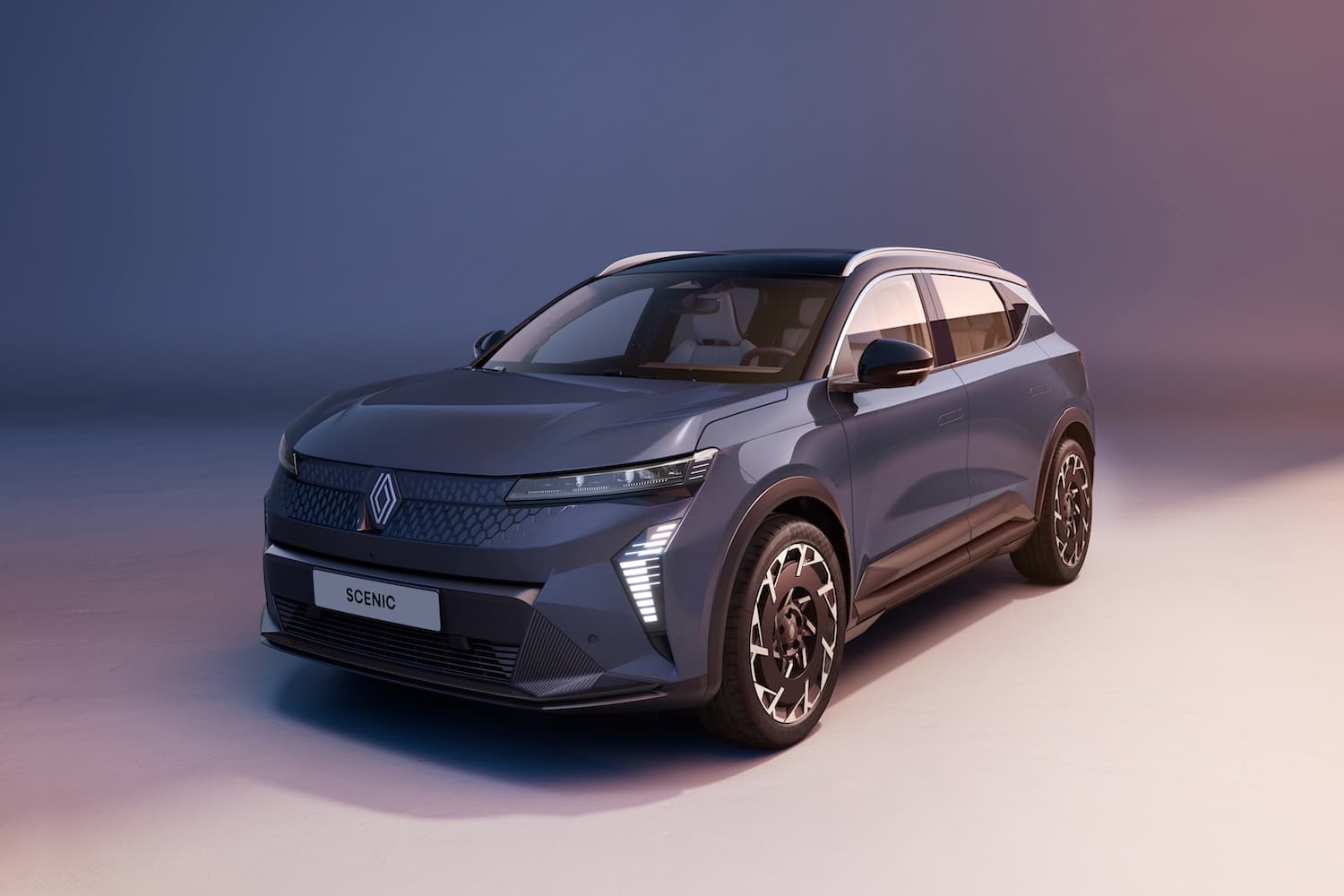 Renault Scénic E-Tech: Νέα μπαταρία LFP, περισσότερη αυτονομία και ταχύτερη φόρτιση