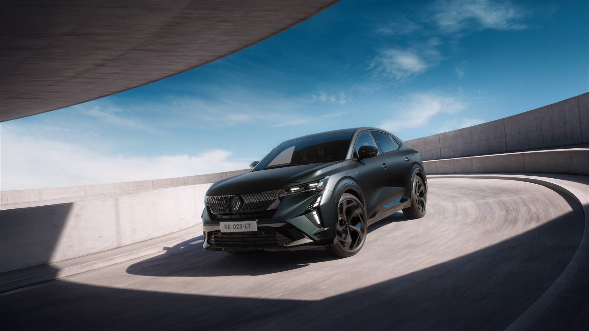 Renault Rafale Hypnotic: Η νέα έκδοση που μαγνητίζει τα βλέμματα