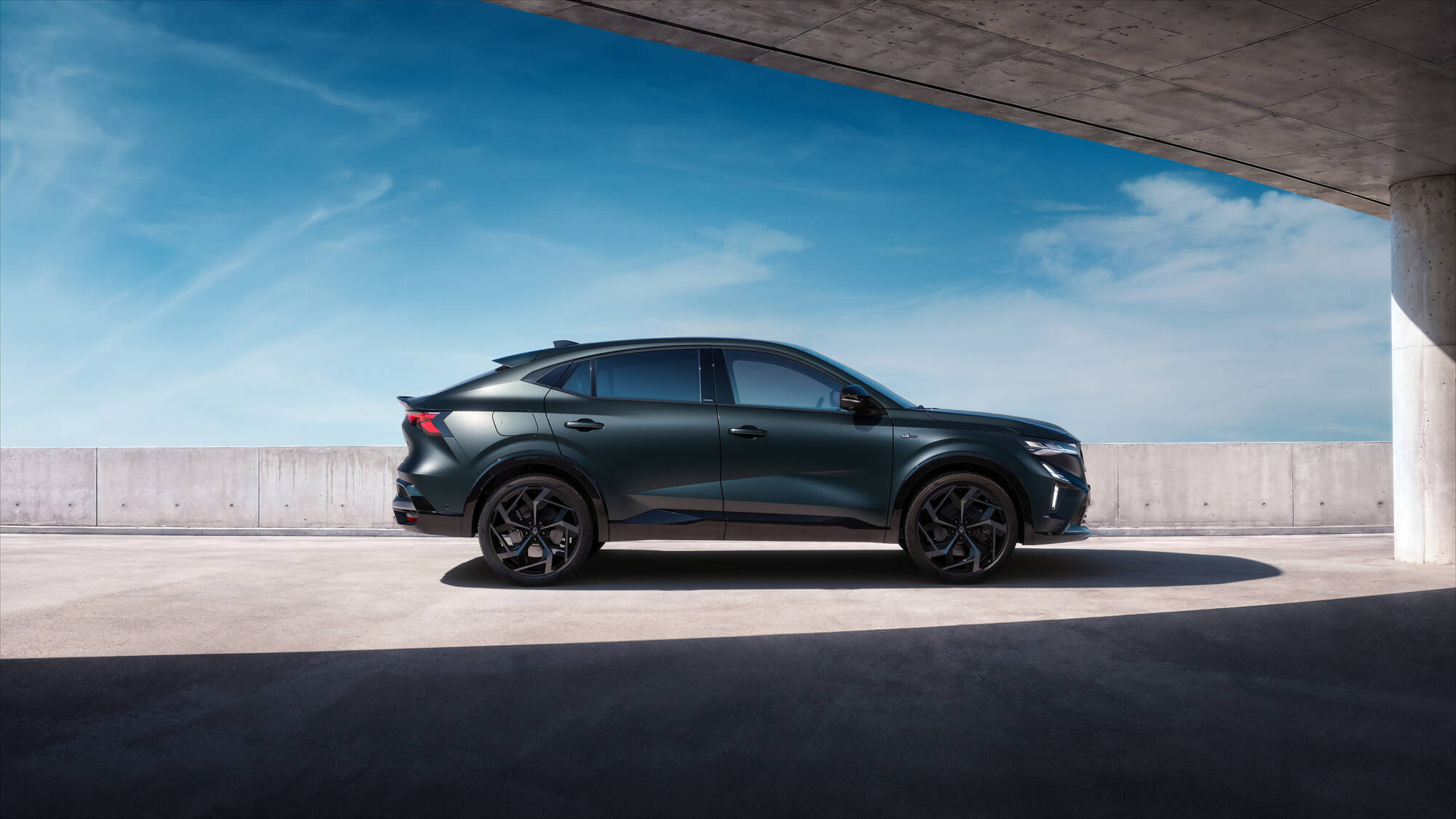 Renault Rafale Hypnotic: Η νέα έκδοση που μαγνητίζει τα βλέμματα