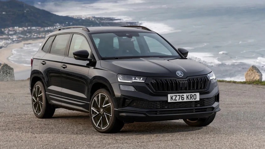 Αποκαλύφθηκε το νέο κορυφαίο Skoda Karoq Sportline Black Edition