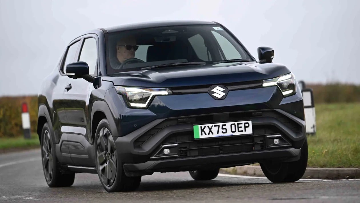 Suzuki e Vitara: Το ηλεκτρικό SUV των 184 PS που δεν φοβάται να βγει από την άσφαλτο