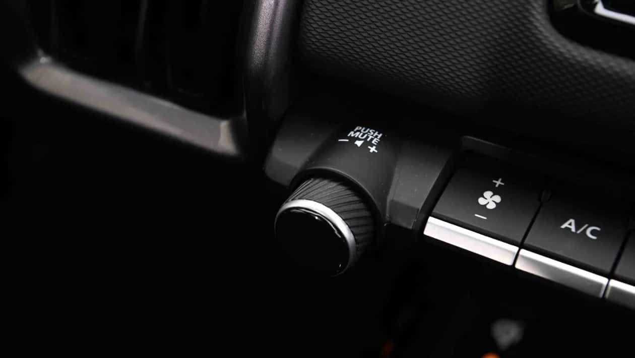 Suzuki e Vitara: Το ηλεκτρικό SUV των 184 PS που δεν φοβάται να βγει από την άσφαλτο