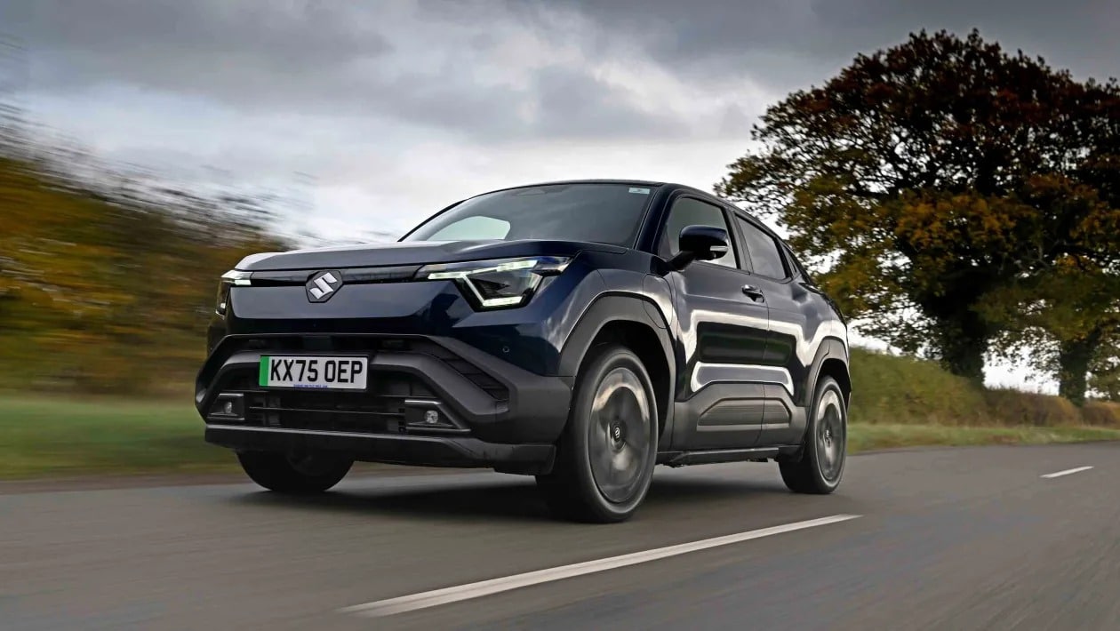 Suzuki e Vitara: Το ηλεκτρικό SUV των 184 PS που δεν φοβάται να βγει από την άσφαλτο