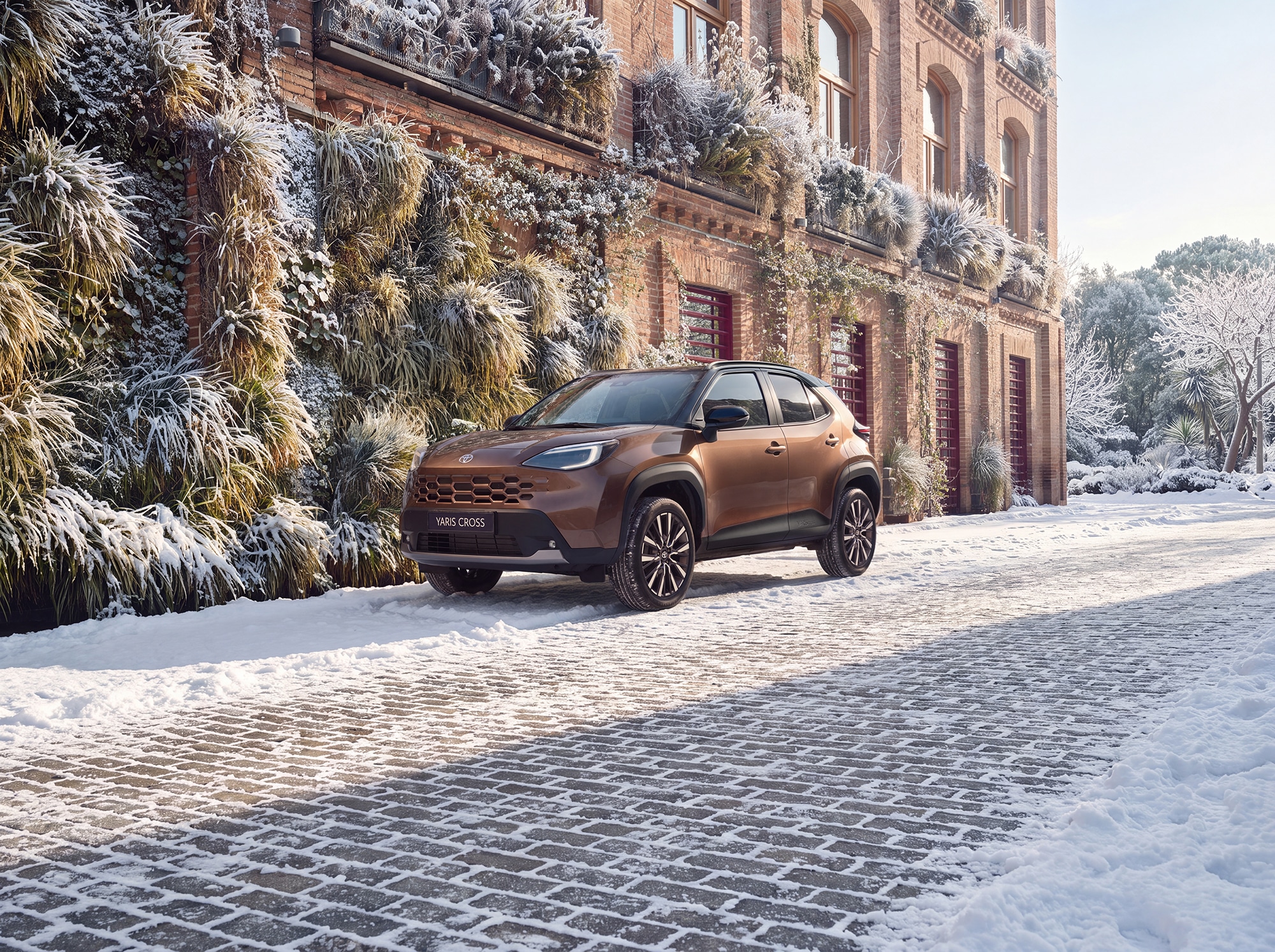 Νέο Yaris Cross: Το ευφυές και κορυφαίο σε πωλήσεις Full Hybrid Electric SUV