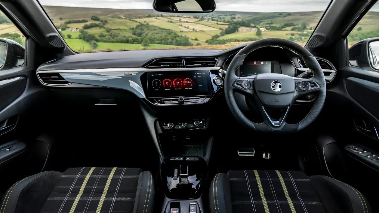 Opel Corsa GSE: Το ηλεκτρικό που βάζει φωτιά στα hot hatch
