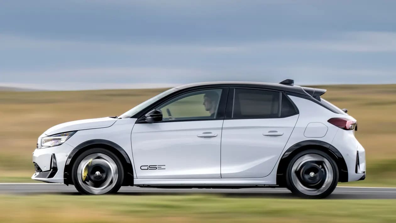 Opel Corsa GSE: Το ηλεκτρικό που βάζει φωτιά στα hot hatch