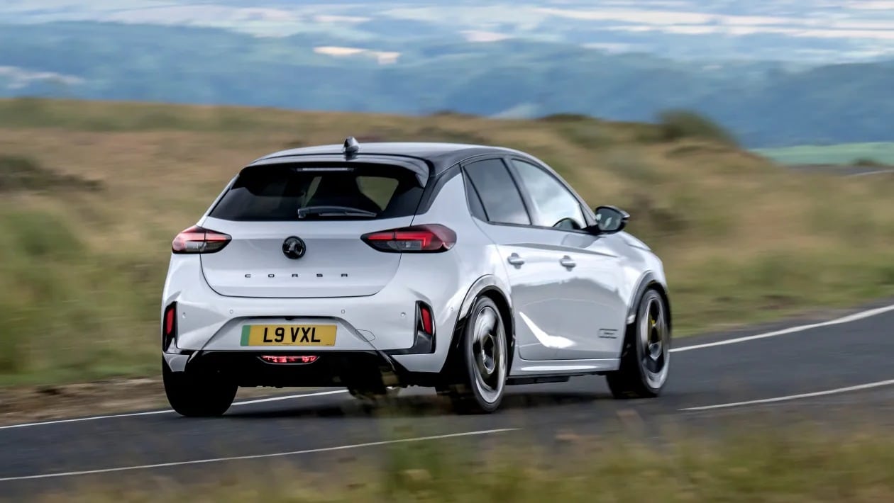Opel Corsa GSE: Το ηλεκτρικό που βάζει φωτιά στα hot hatch