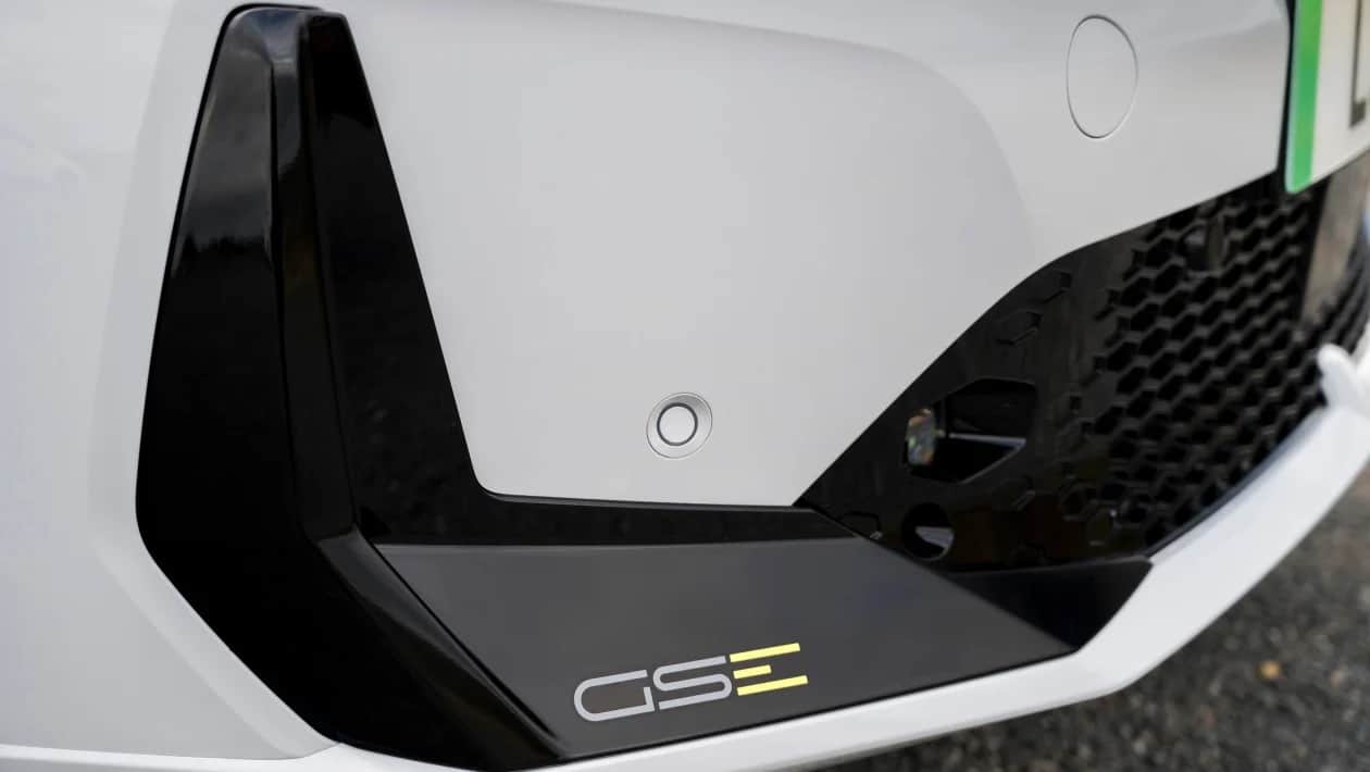 Opel Corsa GSE: Το ηλεκτρικό που βάζει φωτιά στα hot hatch