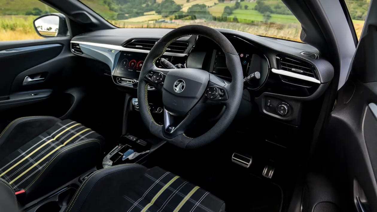 Opel Corsa GSE: Το ηλεκτρικό που βάζει φωτιά στα hot hatch