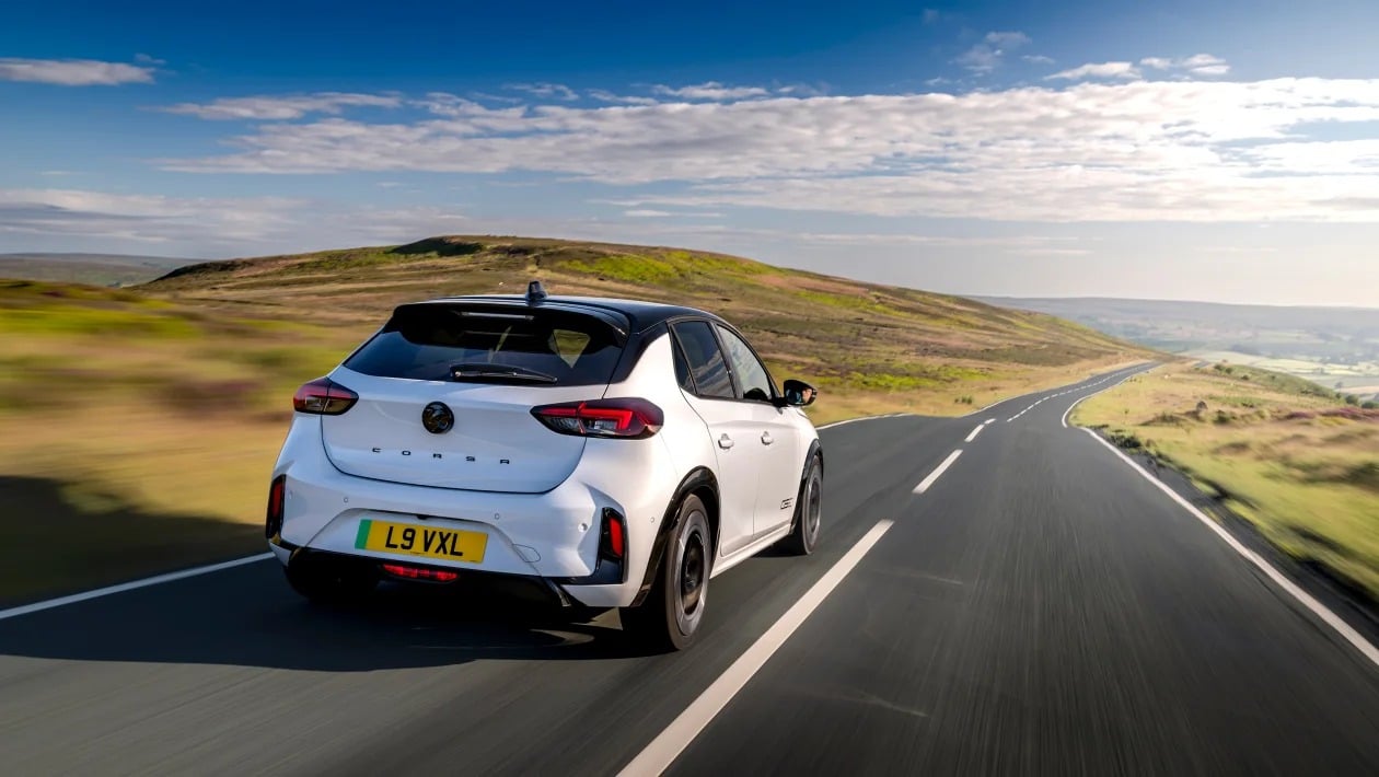 Opel Corsa GSE: Το ηλεκτρικό που βάζει φωτιά στα hot hatch