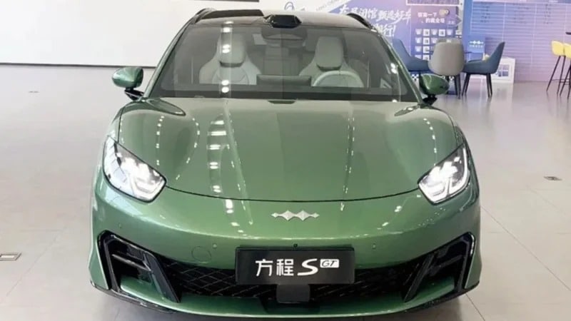 BYD Formula S GT: Ένα «καυτό» station wagon με φόρτιση 10%-97% σε μόλις 9'  