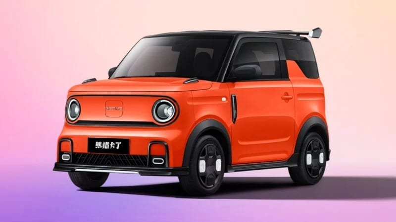 Panda Mini: Το ηλεκτρικό των €5.550 της Geely, που κάνει την Κίνα να παραμιλά