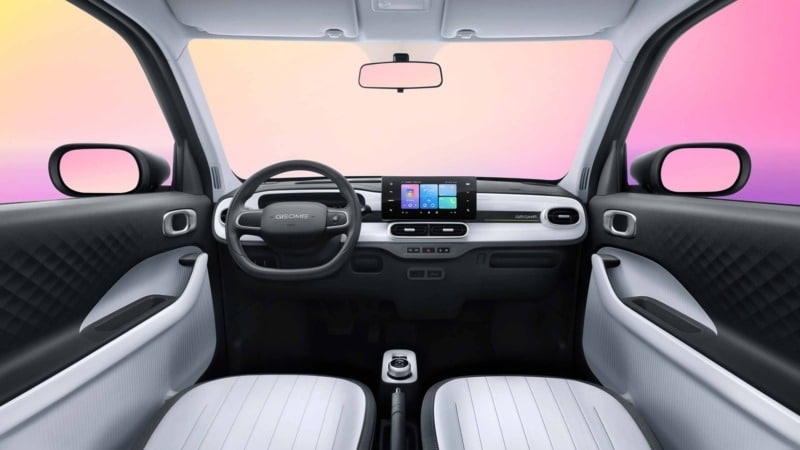 Panda Mini: Το ηλεκτρικό των €5.550 της Geely, που κάνει την Κίνα να παραμιλά