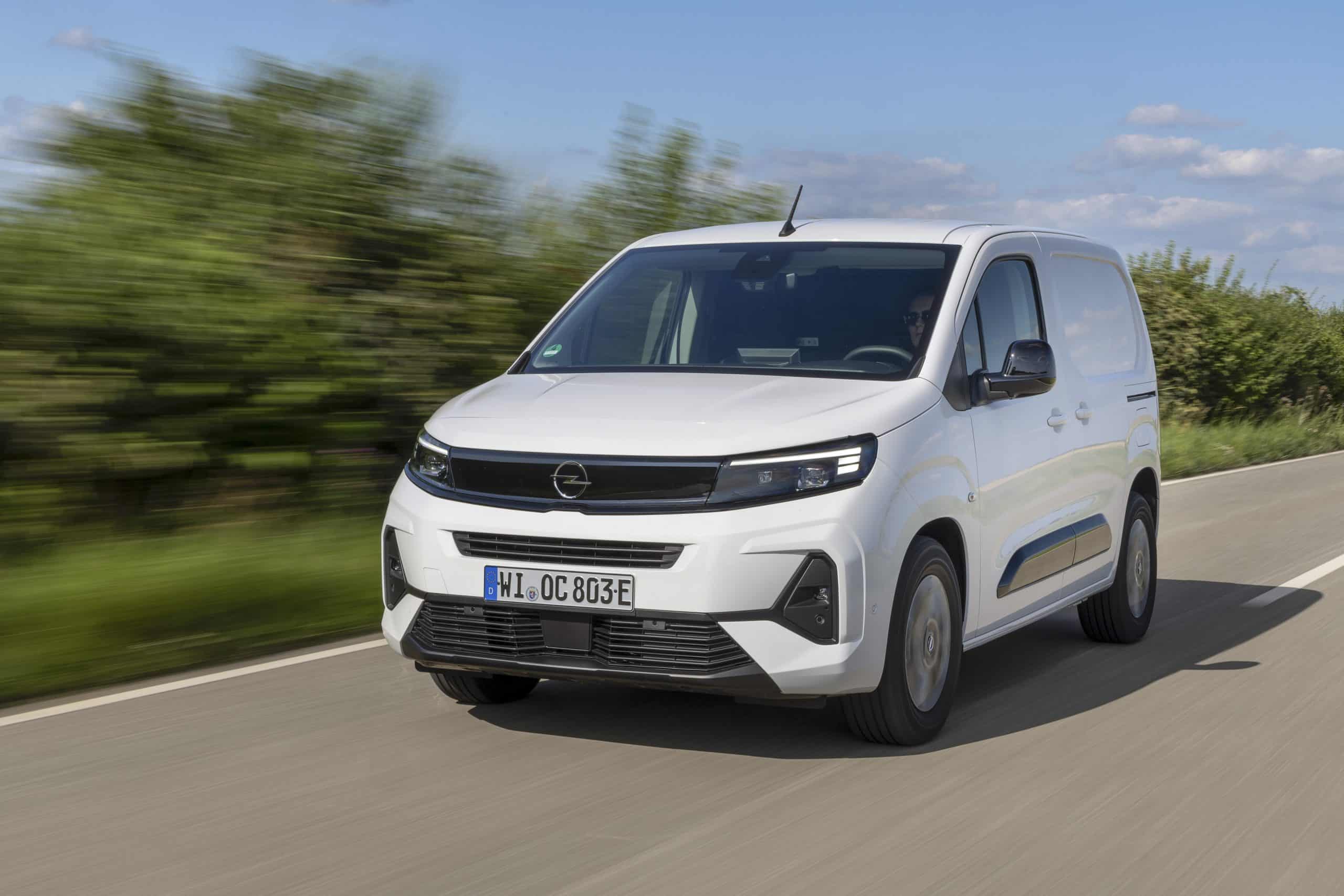 Opel: Εξήντα χρόνια πρωτοπορίας στην ηλεκτροκίνηση