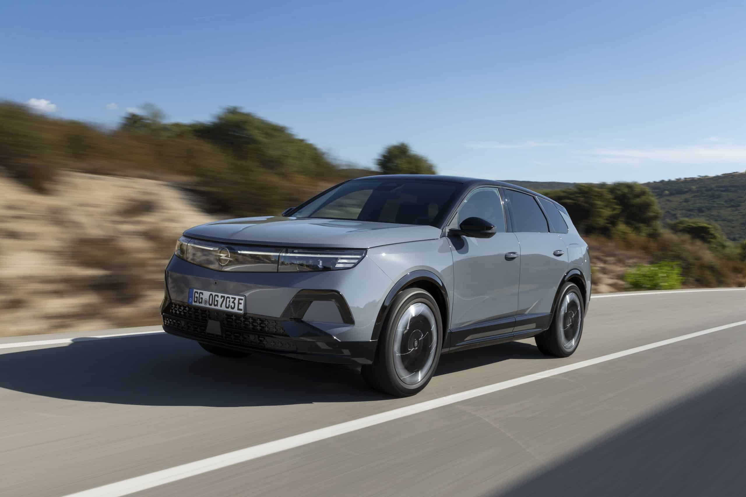 Opel: Εξήντα χρόνια πρωτοπορίας στην ηλεκτροκίνηση