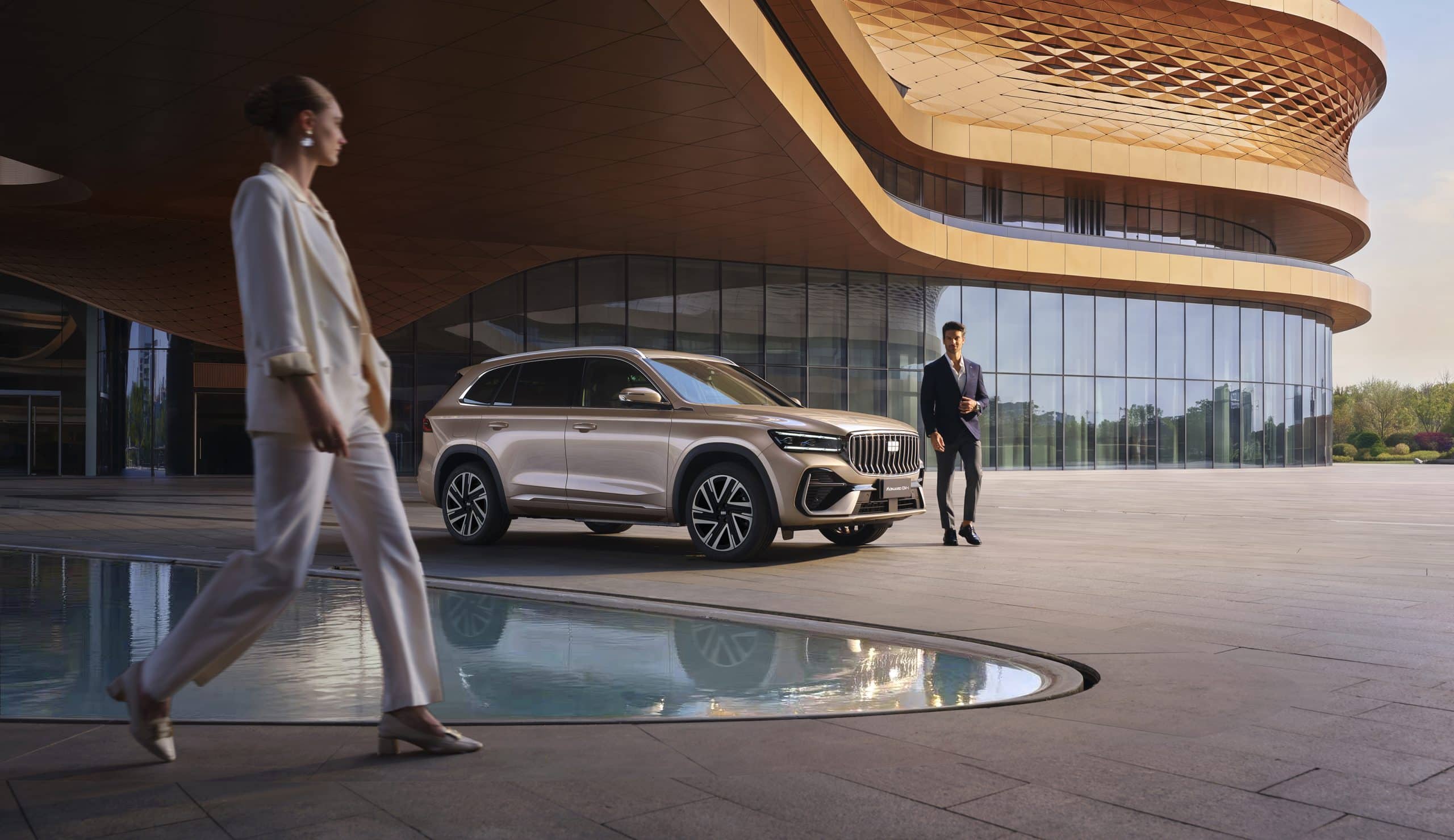 Το Geely Monjaro EM-i πραγματοποιεί την ευρωπαϊκή του πρεμιέρα στο Σαλόνι Αυτοκινήτου του Παρισιού
