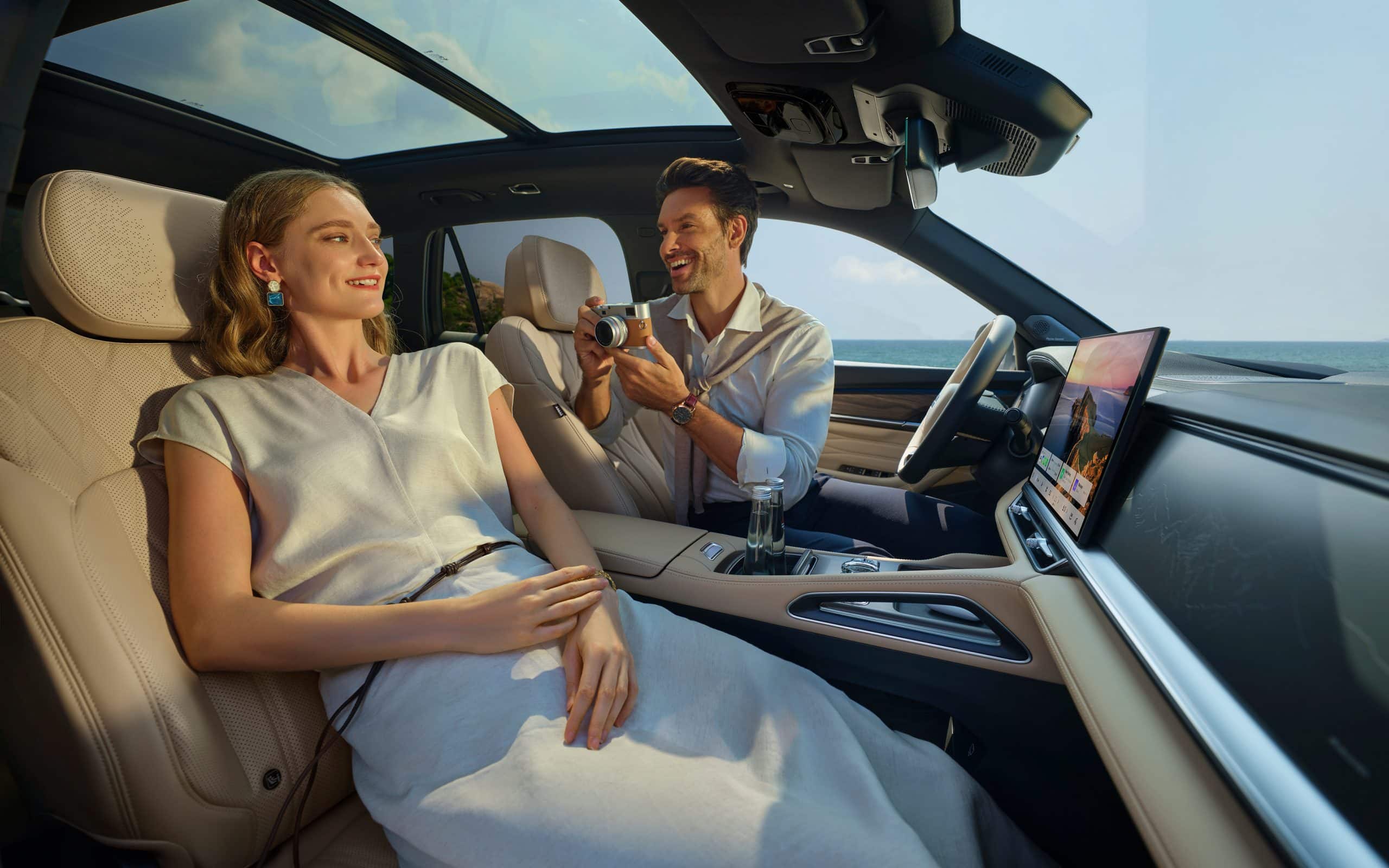 Το Geely Monjaro EM-i πραγματοποιεί την ευρωπαϊκή του πρεμιέρα στο Σαλόνι Αυτοκινήτου του Παρισιού