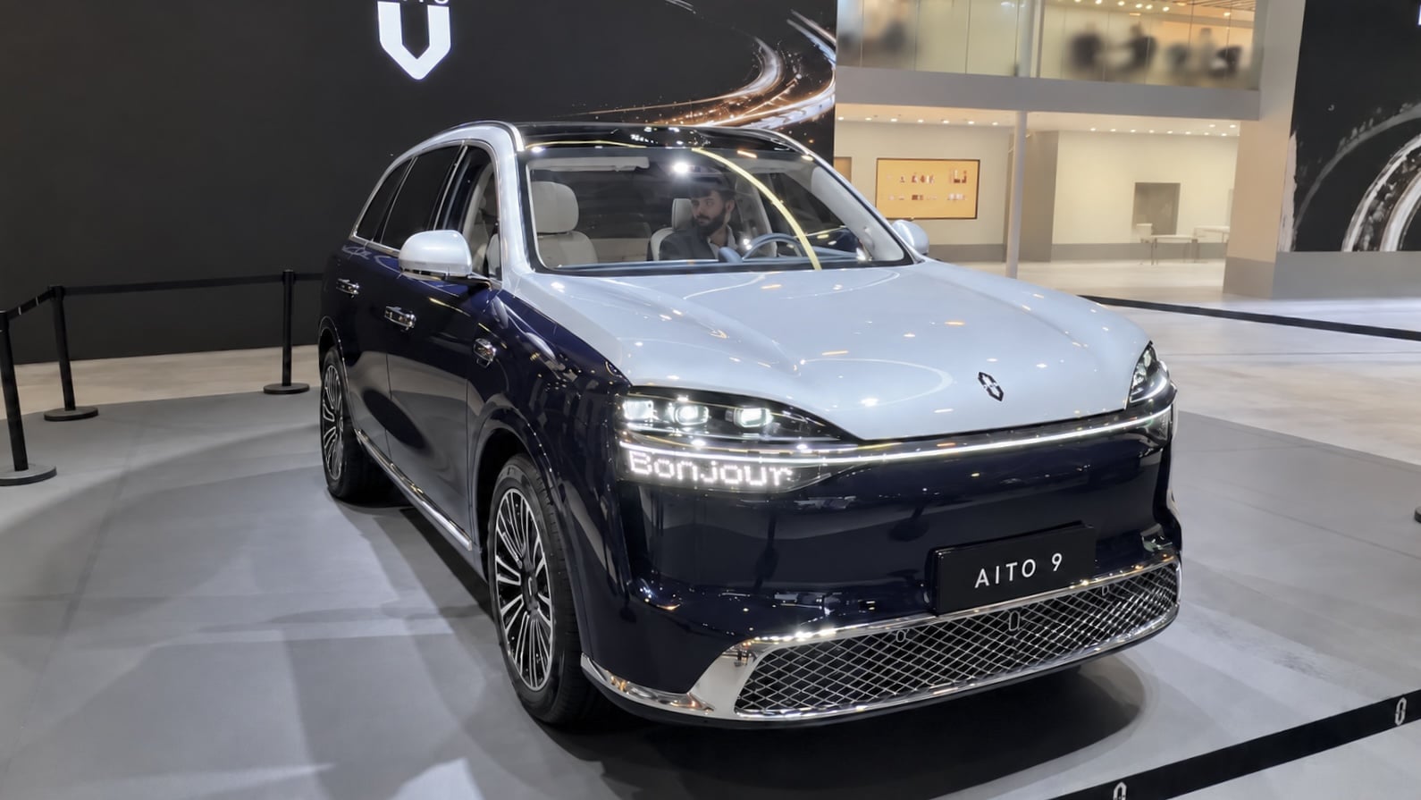 Τα κινεζικά SUV επηρεάζονται από ένα παράξενο σύνδρομο