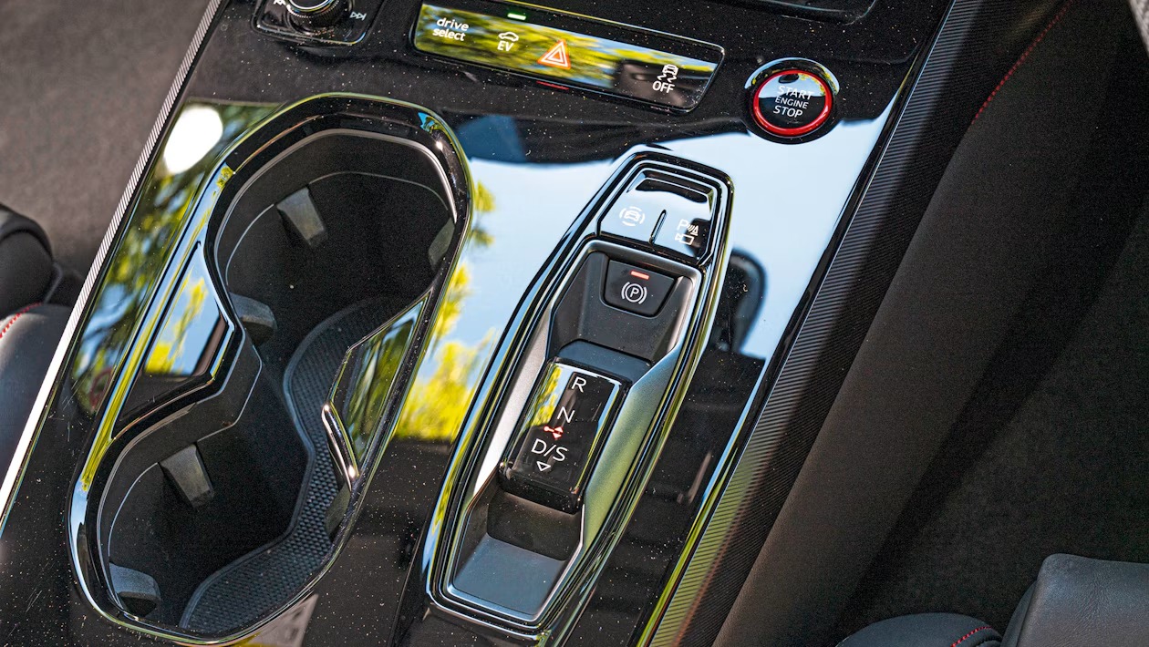 BMW M3 Touring εναντίον Audi RS 5 Avant: Τα απόλυτα γρήγορα station wagon έρχονται αντιμέτωπα