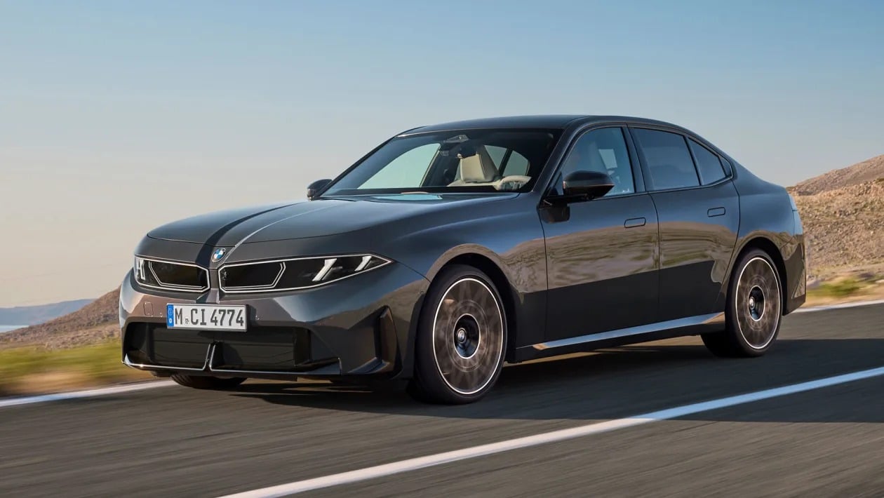 Η νέα BMW σειρά 3 είναι «κτήνος» : 443 PS, 4,1’’ και Drift Mode!