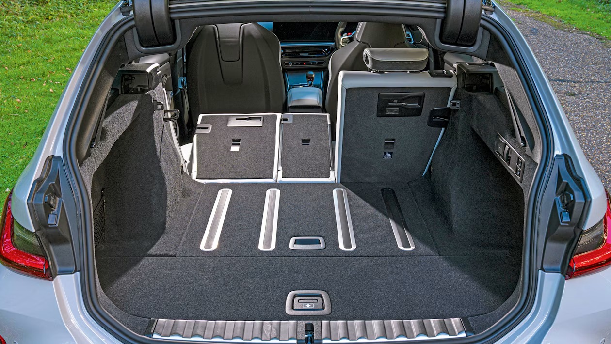 BMW M3 Touring εναντίον Audi RS 5 Avant: Τα απόλυτα γρήγορα station wagon έρχονται αντιμέτωπα