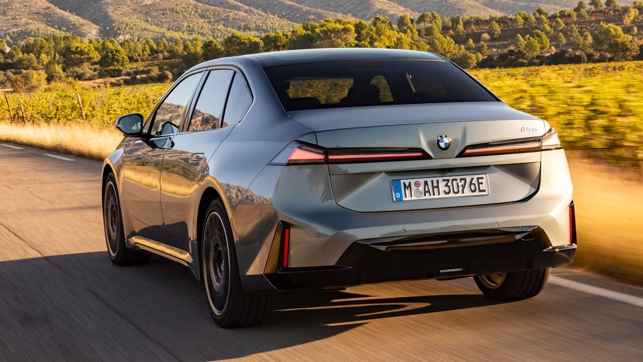 BMW i3: Αυτή η ηλεκτρική Σειρά 3 ξεπερνά τα 900 χιλιόμετρα!