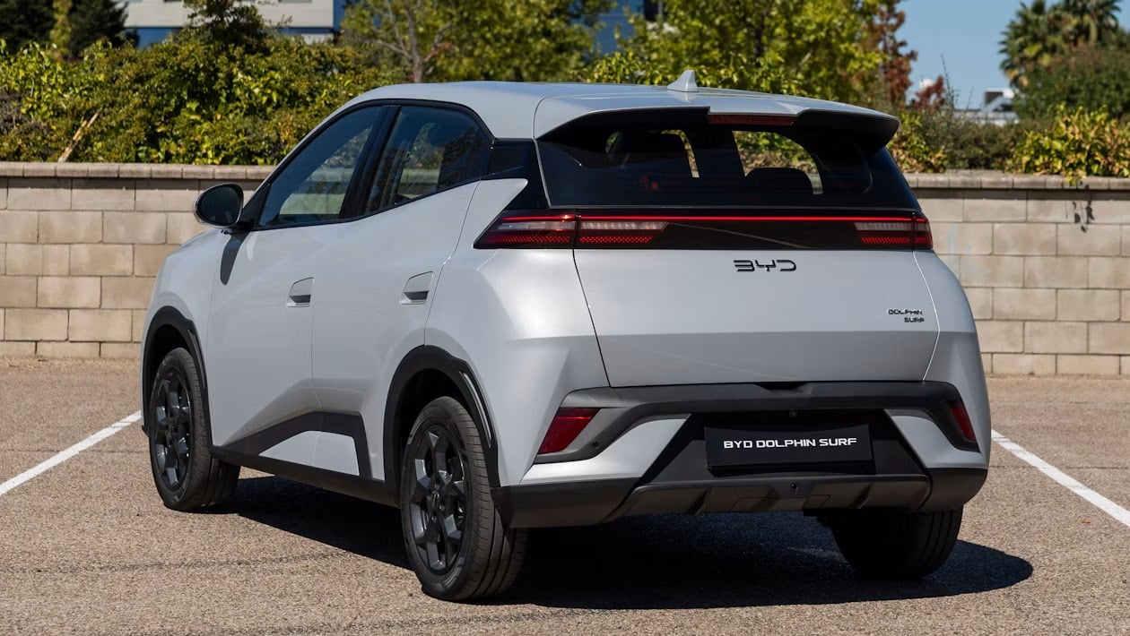 BYD Dolphin Surf: Μόλις έναν χρόνο μετά, αλλάζει εκεί που δεν το περιμένεις