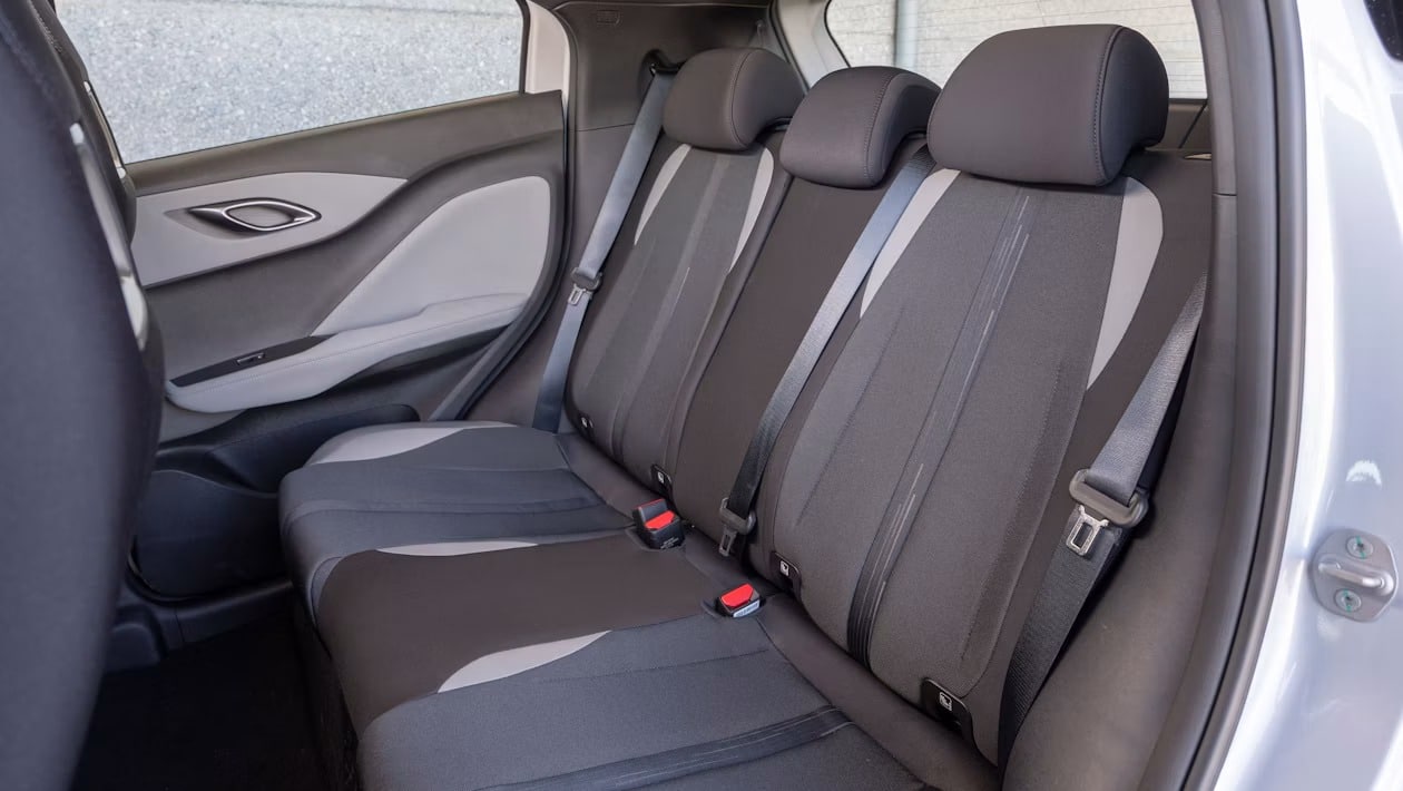 BYD Dolphin Surf: Μόλις έναν χρόνο μετά, αλλάζει εκεί που δεν το περιμένεις