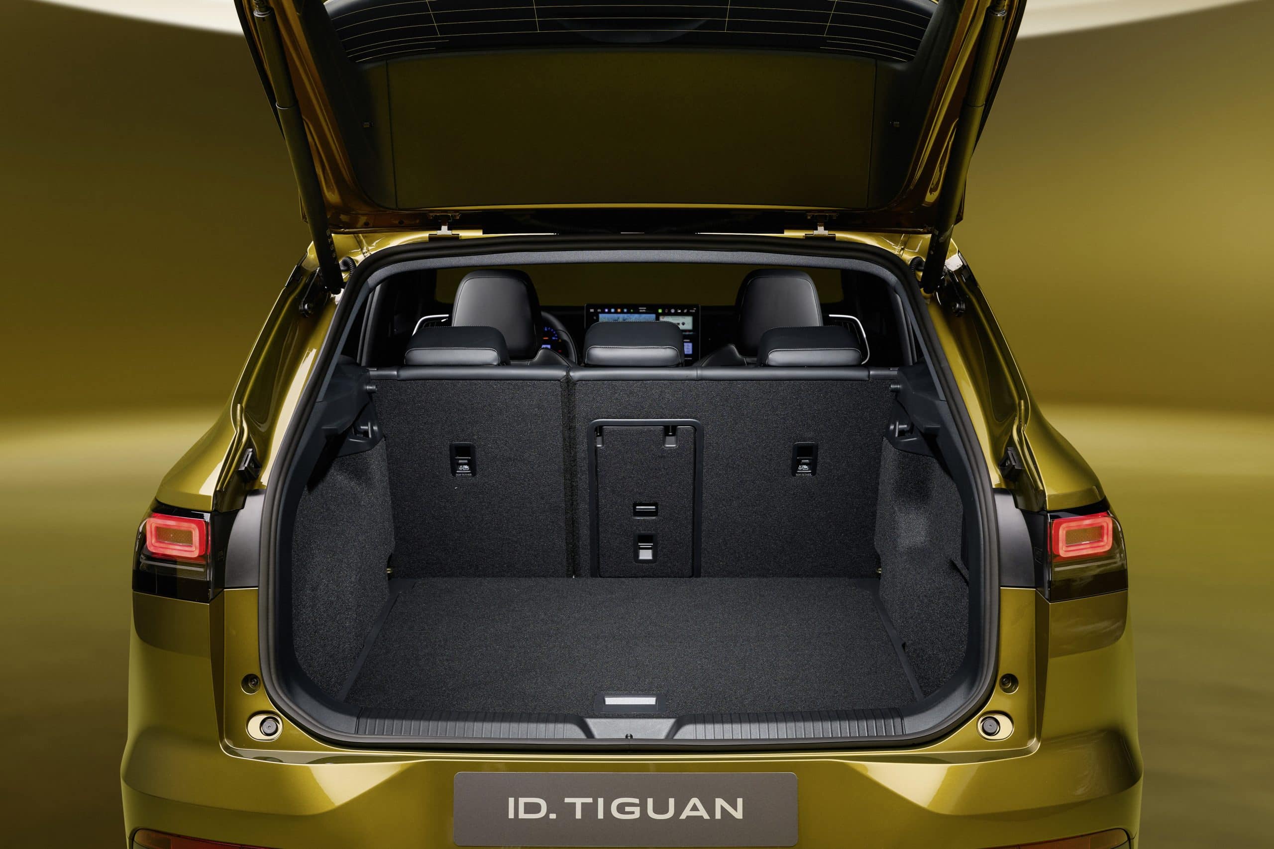 Νέο Volkswagen ID. Tiguan: Η εξέλιξη ενός bestseller στην ηλεκτρική εποχή - Εκδόσεις και τιμές