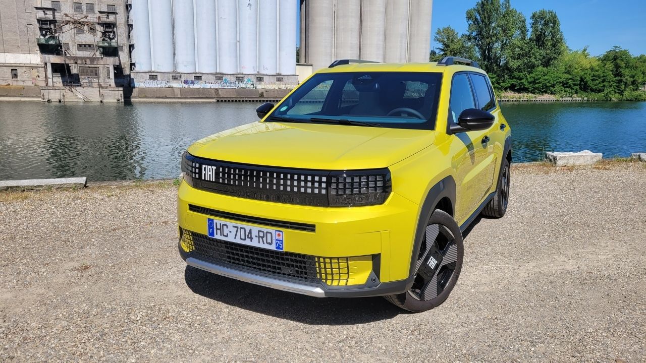 Fiat Grande Panda: Νέα μπαταρία, αυτονομία έως 400 χλμ. και χαμηλότερη τιμή