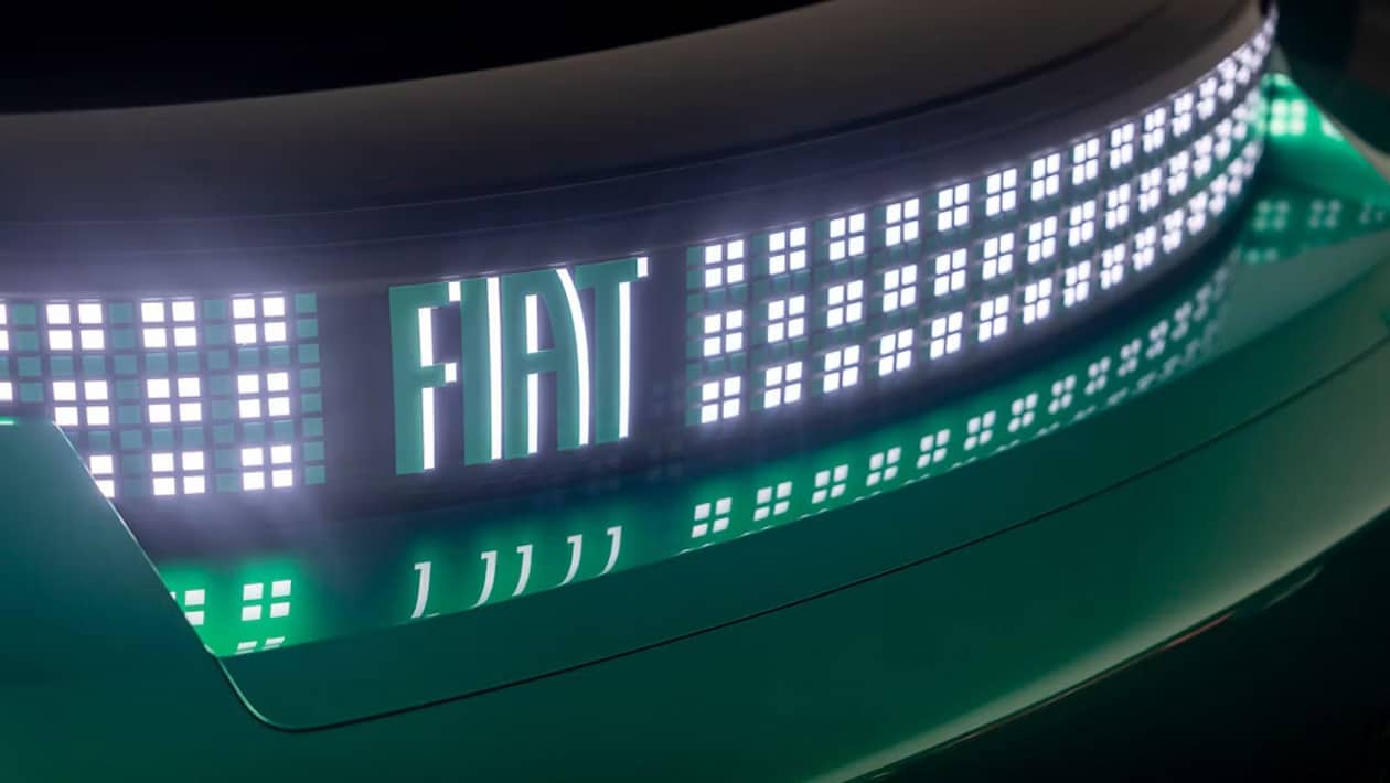 Fiat Multiplay: Το αυτοκίνητο που μεταμορφώνεται από επταθέσιο σε pick-up