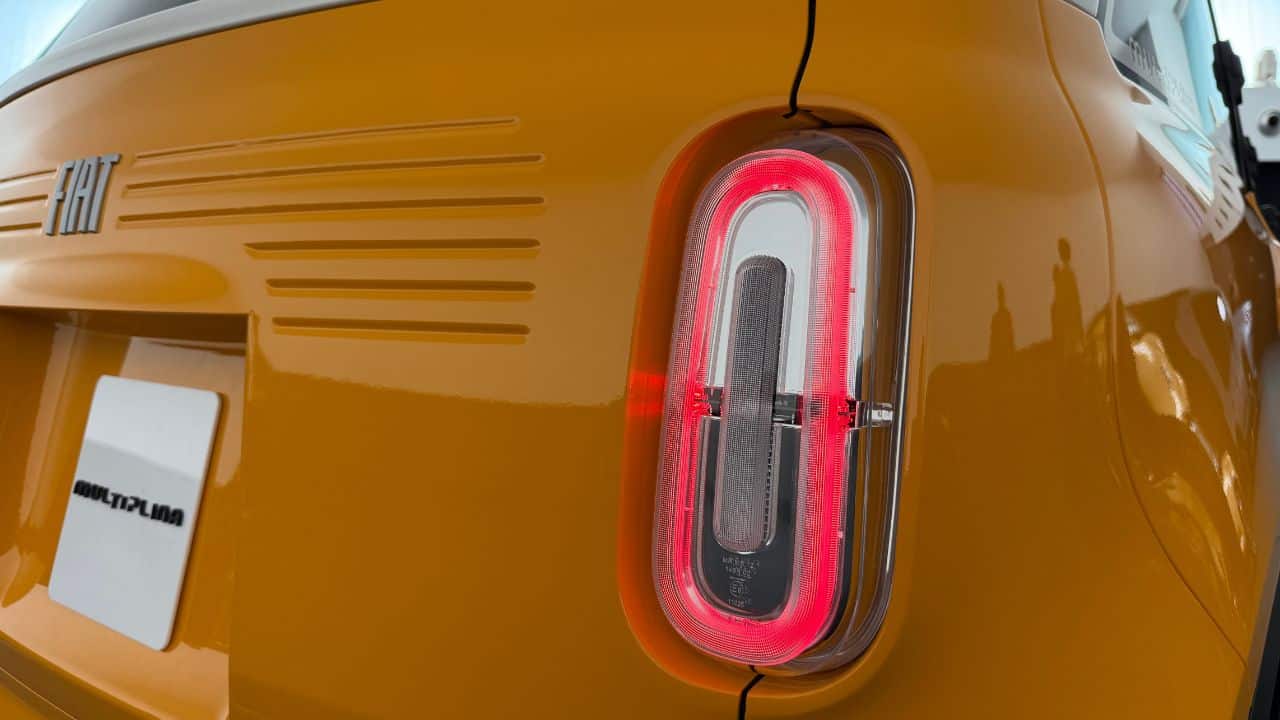 Fiat Multiplina: Το ηλεκτρικό αυτοκίνητο των 3 μέτρων που χωρά 4 άτομα!