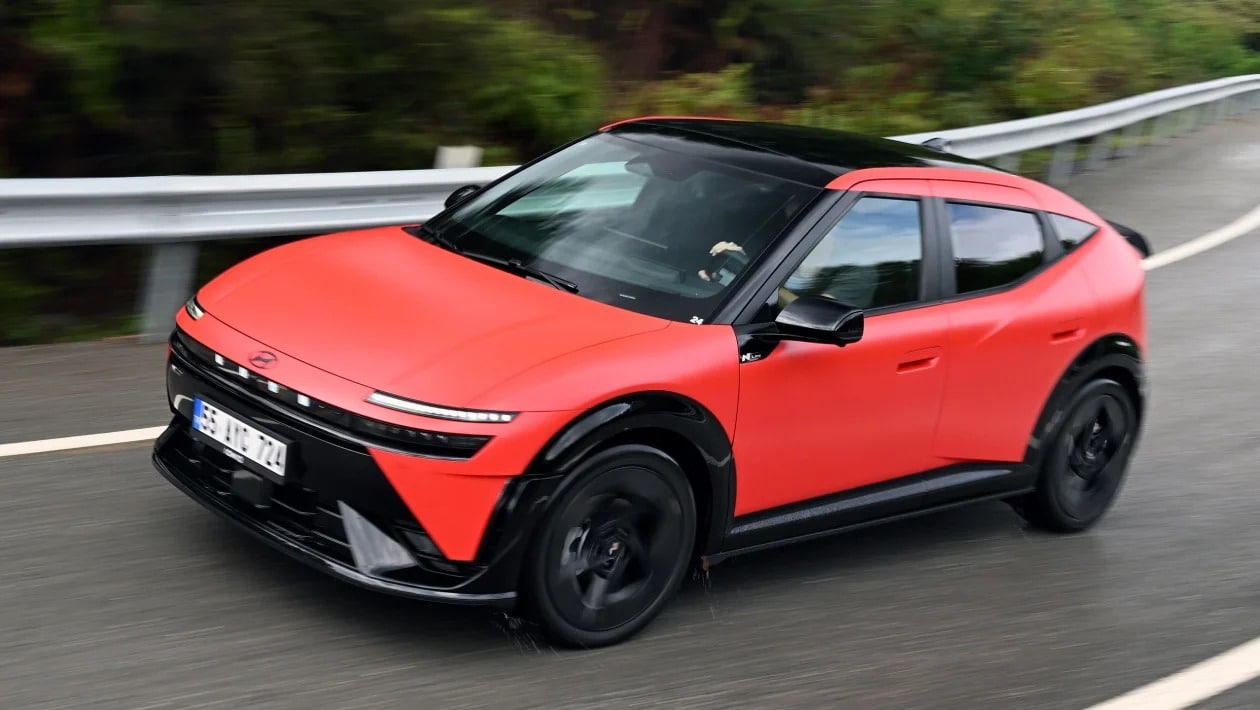 Hyundai Ioniq 3: Το νέο ηλεκτρικό που βάζει δύσκολα στο Renault 5