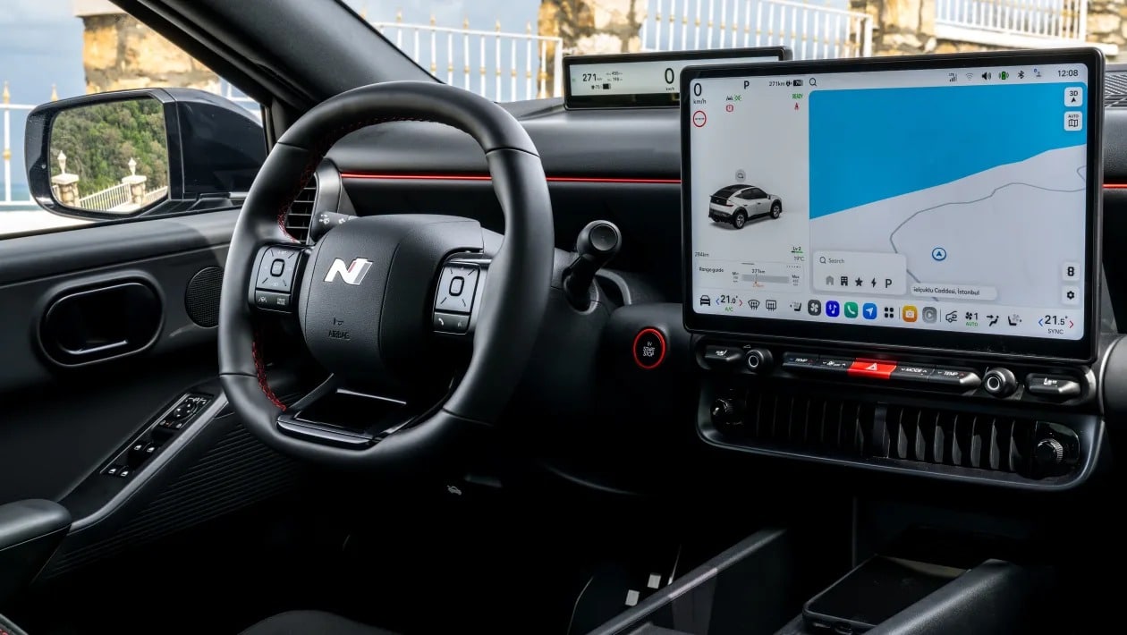 Hyundai Ioniq 3: Το νέο ηλεκτρικό που βάζει δύσκολα στο Renault 5