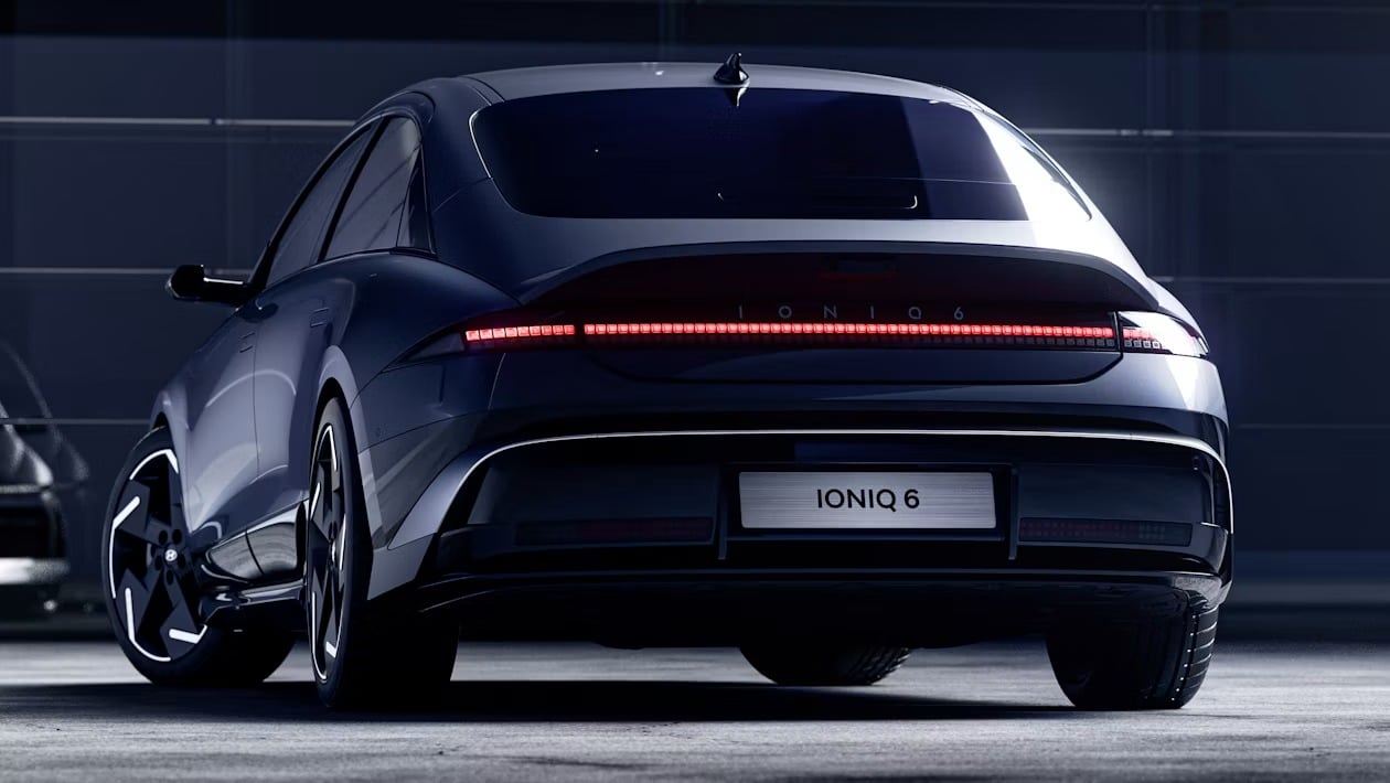 Νέο Hyundai Ioniq 6: Το ηλεκτρικό που θέλει να κλέψει τους πελάτες της Tesla