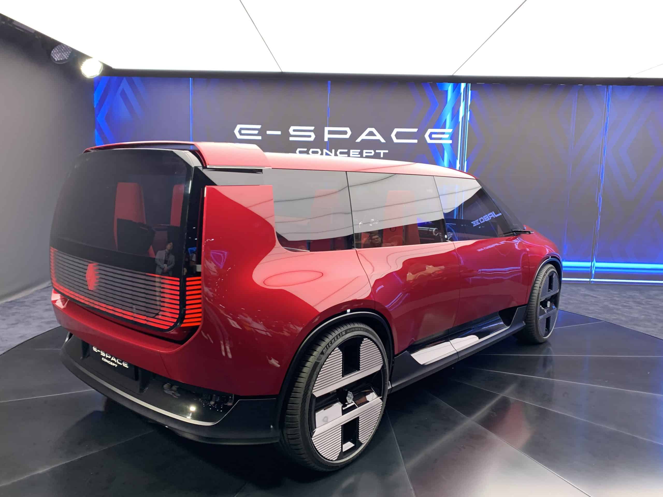 Renault E-Space: Το MPV επιστρέφει και βάζει τα SUV σε δεύτερο πλάνο