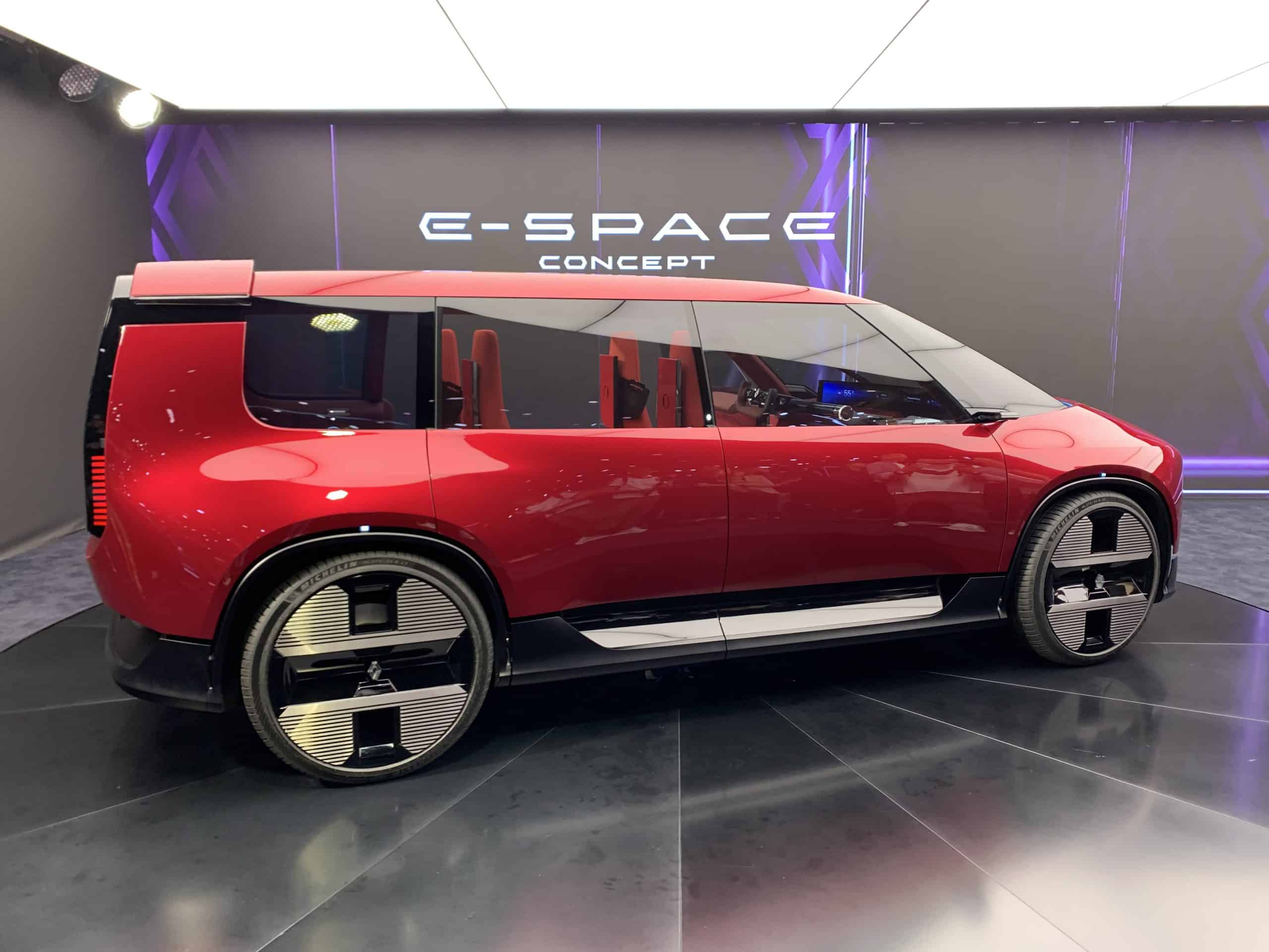 Renault E-Space: Το MPV επιστρέφει και βάζει τα SUV σε δεύτερο πλάνο