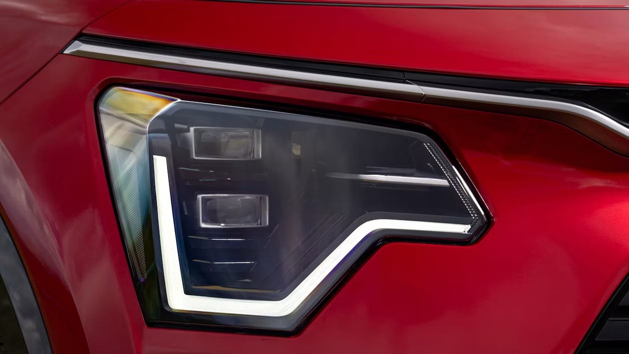 Kia Niro: Υβριδικό, PHEV ή ηλεκτρικό; Πόσο καλό είναι το οικογενειακό SUV;
