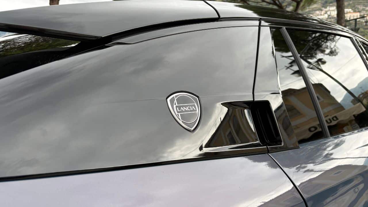Lancia Gamma HF Integrale: Το ιταλικό ηλεκτρικό SUV που πετάει το γάντι στο Tesla Model Y