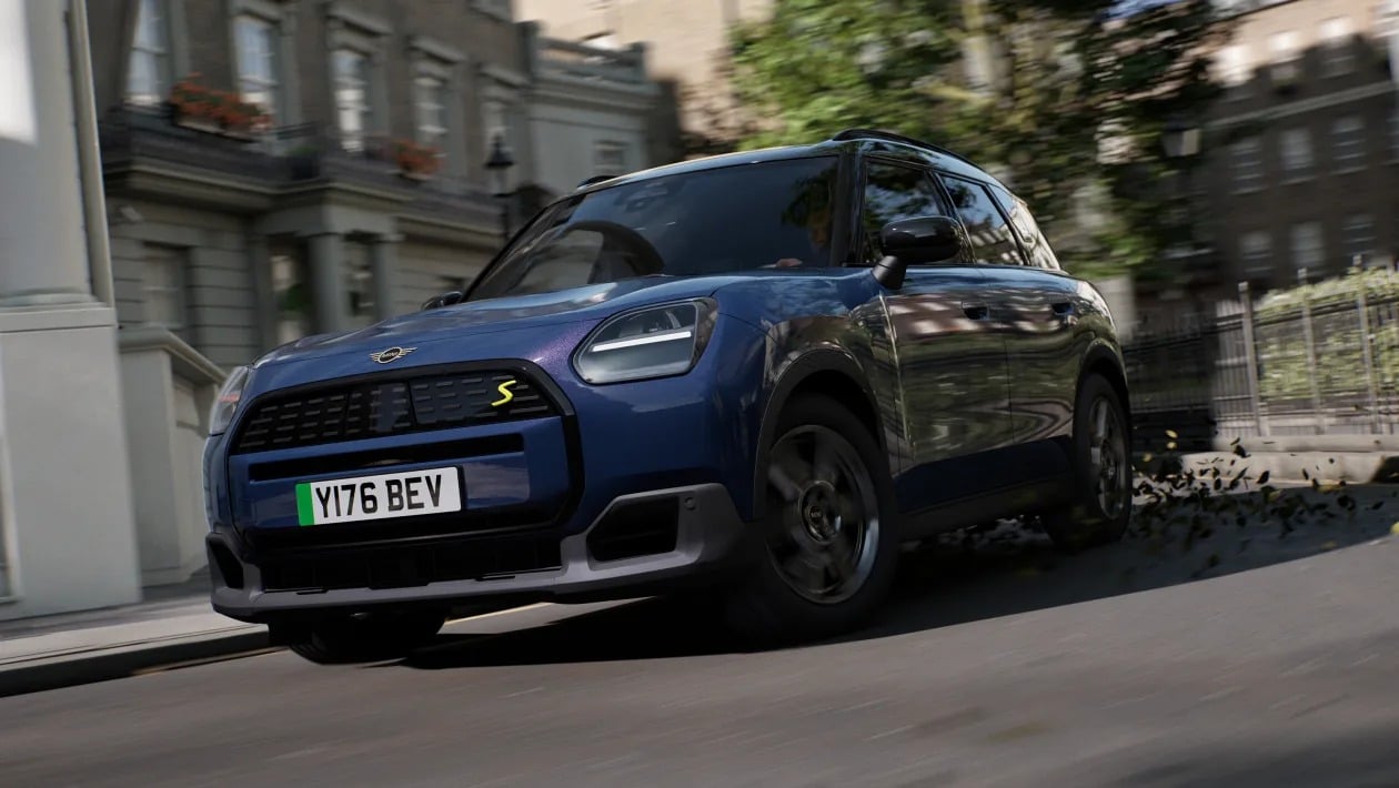MINI Countryman SE Midnight Edition: Περισσότερη δύναμη και εξοπλισμός