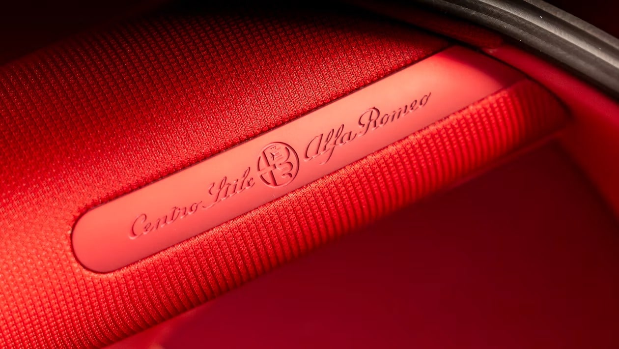 Η νέα Alfa Romeo Cuorerosso υποδηλώνει το τολμηρό μέλλον της μάρκας.