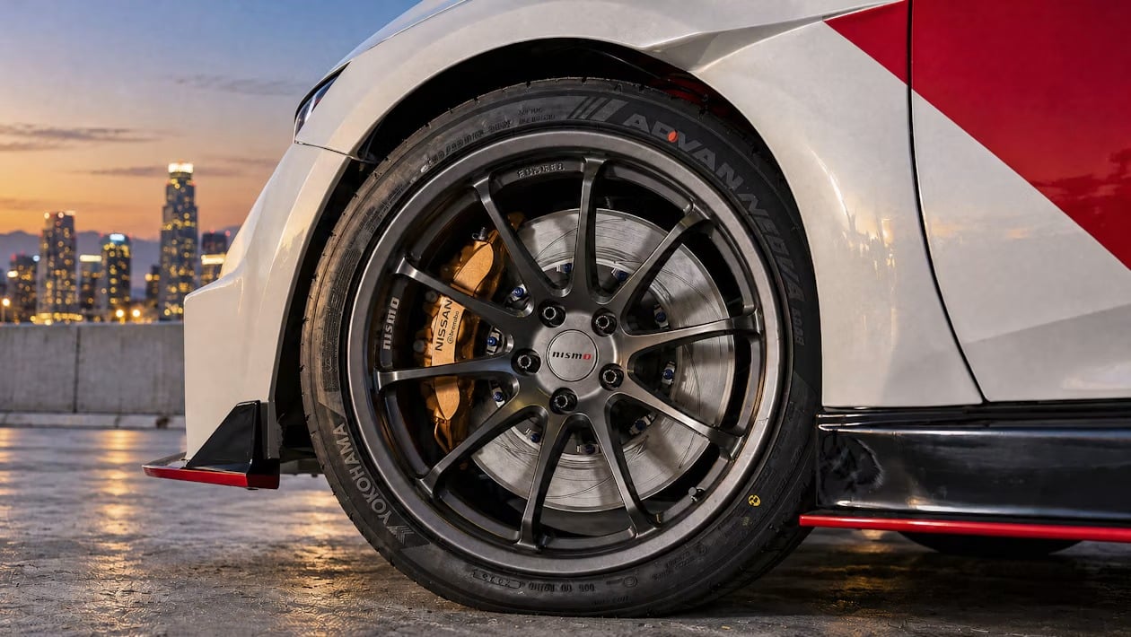 Nissan, φτιάξ' το! Το Sentra των 295 PS είναι ό,τι λείπει από τη γκάμα της
