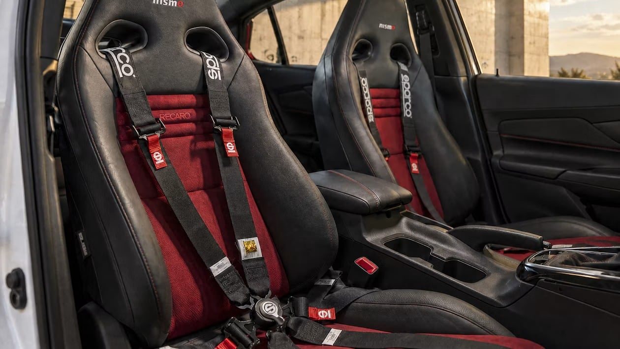 Nissan, φτιάξ' το! Το Sentra των 295 PS είναι ό,τι λείπει από τη γκάμα της