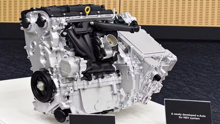 Toyota: Νέος υβριδικός κινητήρας 1,5 λίτρων με κατανάλωση μόλις 3,3 λτ./100 χλμ.