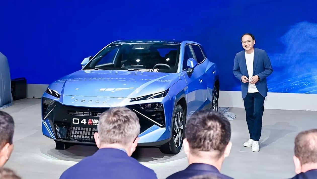 Πρεμιέρα στο Παρίσι για το Omoda 4: Το νέο SUV έρχεται στην Ευρώπη και «βγάζει μάτια»