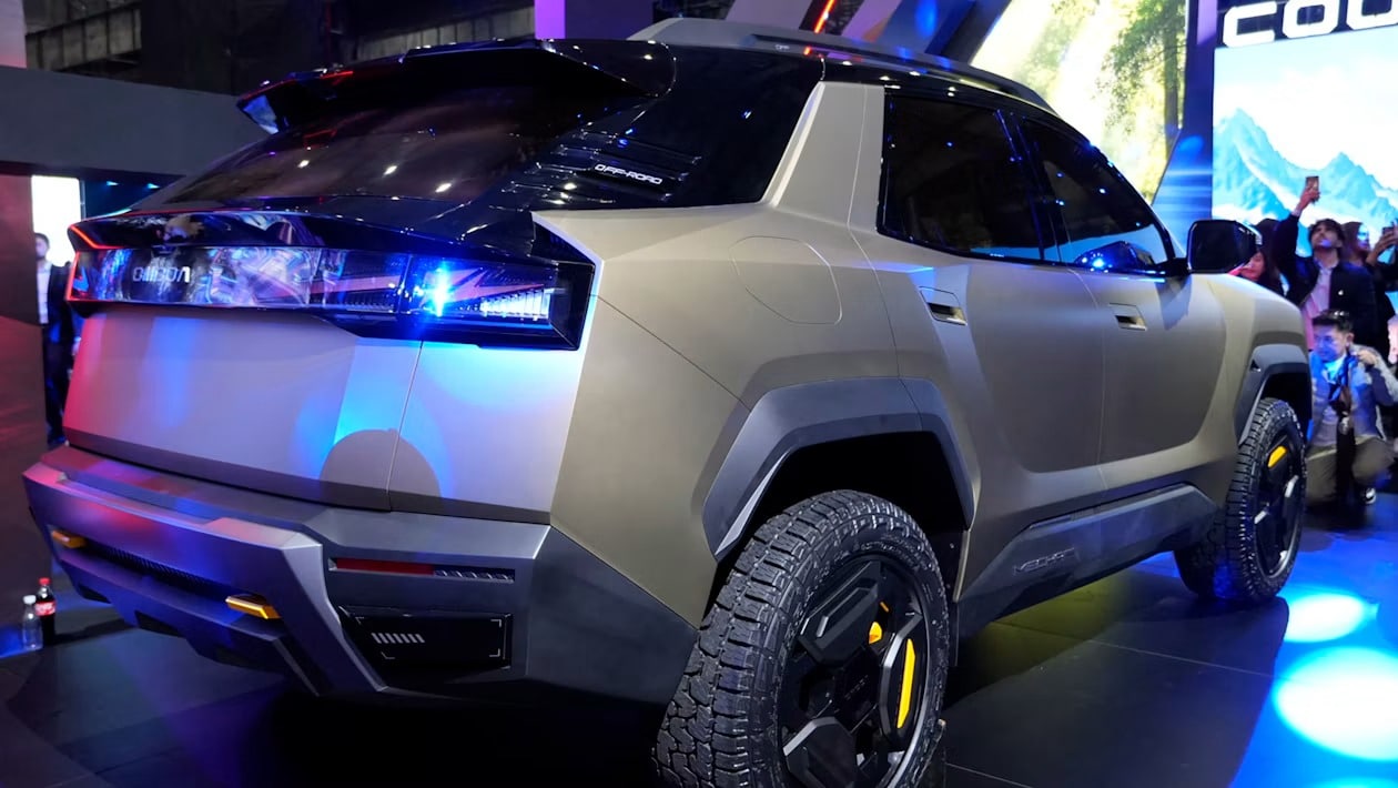 Το νέο Omoda X αποκτά εμφάνιση 4x4 και εσωτερικό εμπνευσμένο από Lamborghini