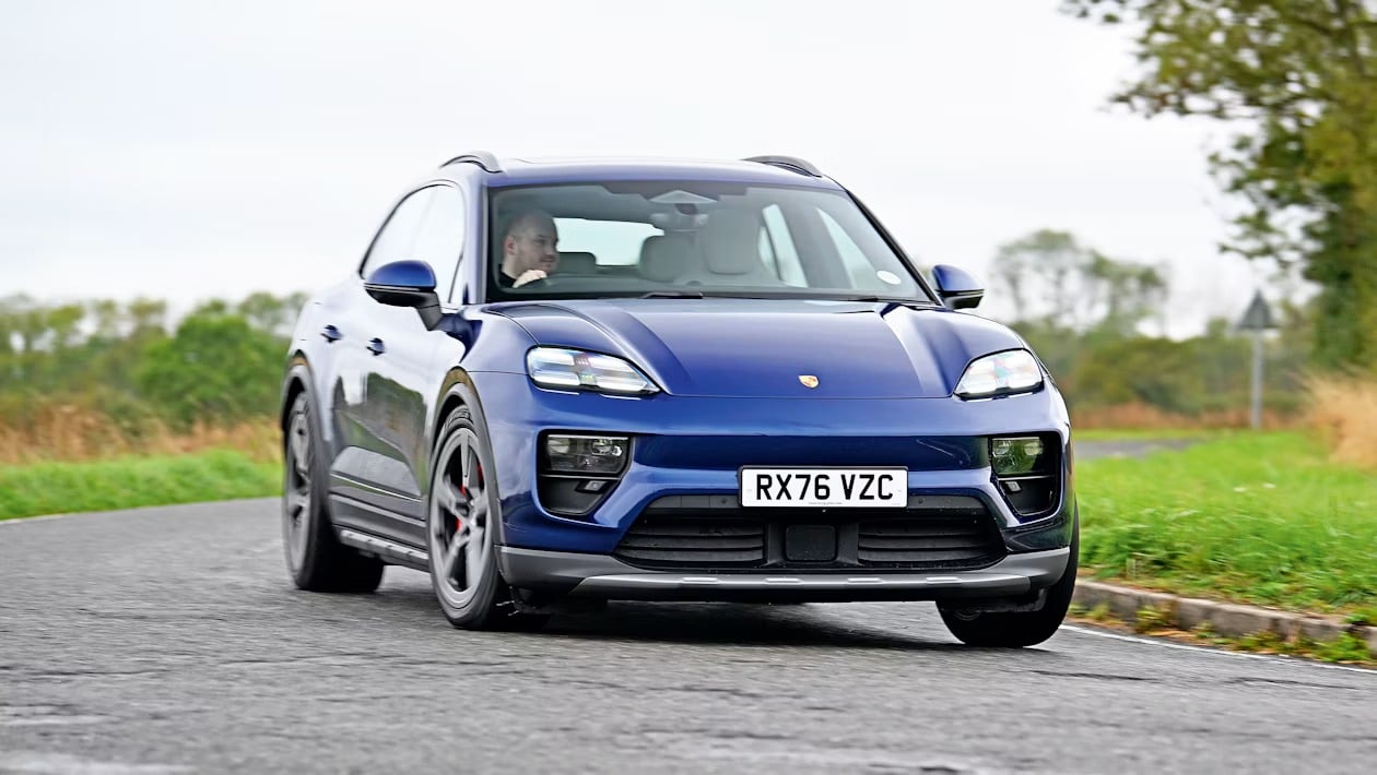 Porsche Macan vs Alpine A390: Tα πιο σπορ EV SUV έρχονται αντιμέτωπα