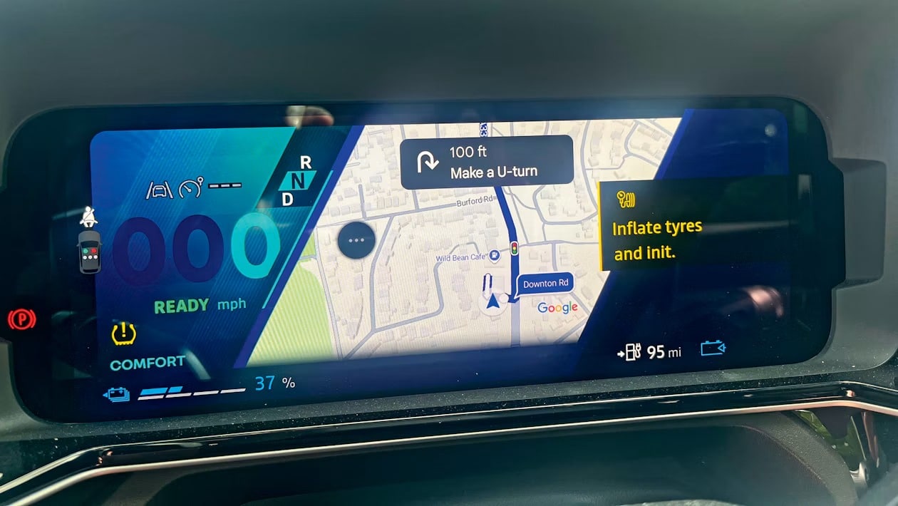 Renault 4 E-Tech: Τα δυνατά σημεία και οι μικρές αδυναμίες του ηλεκτρικού SUV μετά από αρκετά χιλιόμετρα